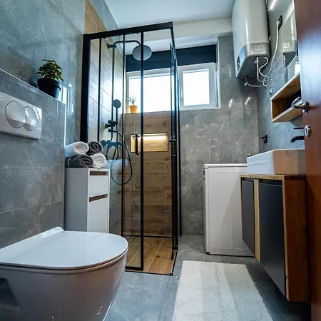 Diocles Place Apartament *