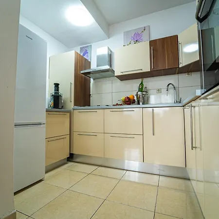 Apartament Diocles Place *