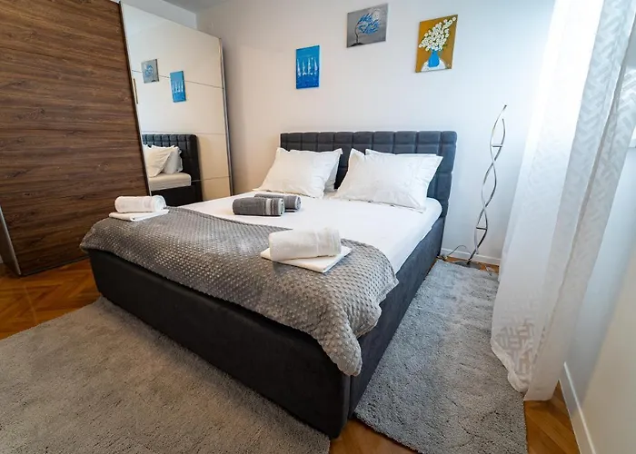 Diocles Place Apartamento *